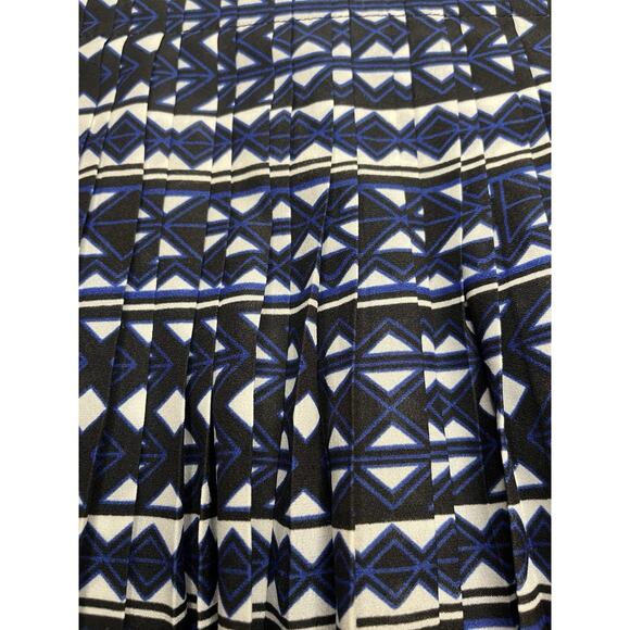 J Crew Pleated Skirt Geometric Pattern Blue/Black/White Size 2 - Picture 2 of 7